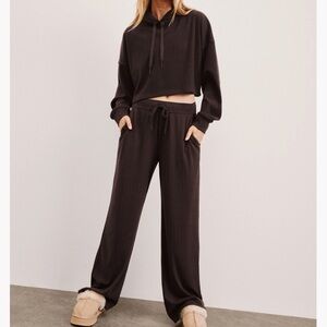 Beyond Yoga Breathe Easy Ribbed Cropped Hoodie & Wide Leg Pant Set